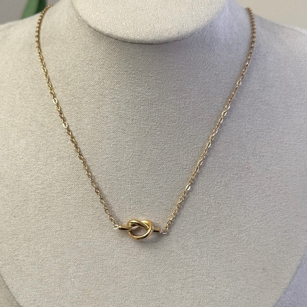 18K Gold Plated Knot Necklace